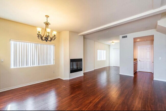 Foto del edificio - 11630 Hamlin St