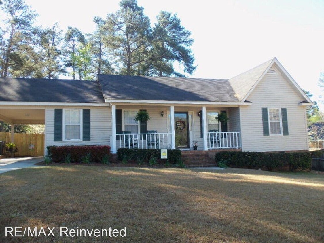 3 br, 2 bath House 4382 Feather Court House Rental in Martinez, GA