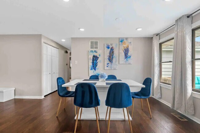 Foto del edificio - 1401 W Weathersfield Way