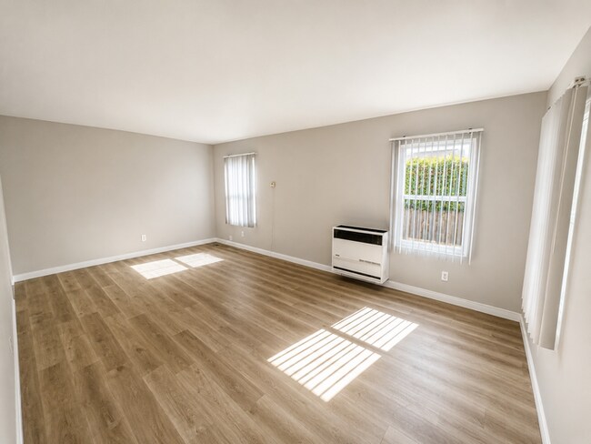 Foto del edificio - Completely remodeled 3bd 2ba. home in Pacific Beach ! Must see!