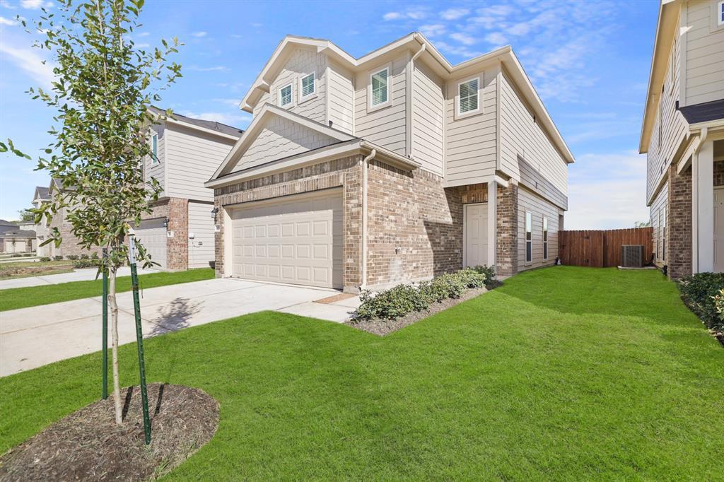 Foto principal - 13316 Lost Boulder Dr