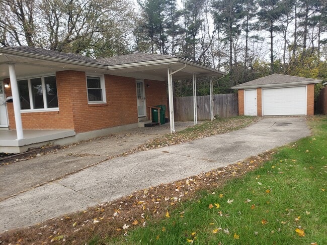 Building Photo - 5703 Bunning Dr