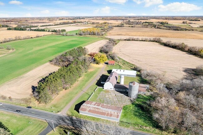 Foto del edificio - 52275 Rush Lake Trl