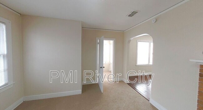 Foto del edificio - 8944 1st Ave