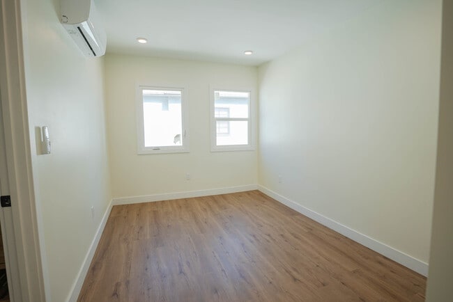 Foto del edificio - 1036 Westmoreland Ave
