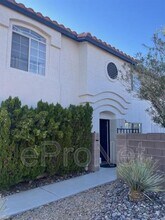 Building Photo - 2760 Stargate St