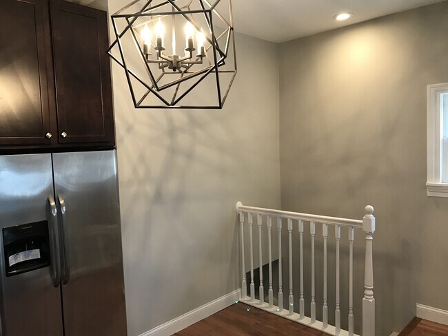 Building Photo - Large Renovated Home Located in the Heart ...