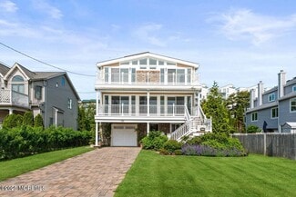 Building Photo - 272 Ocean Blvd N