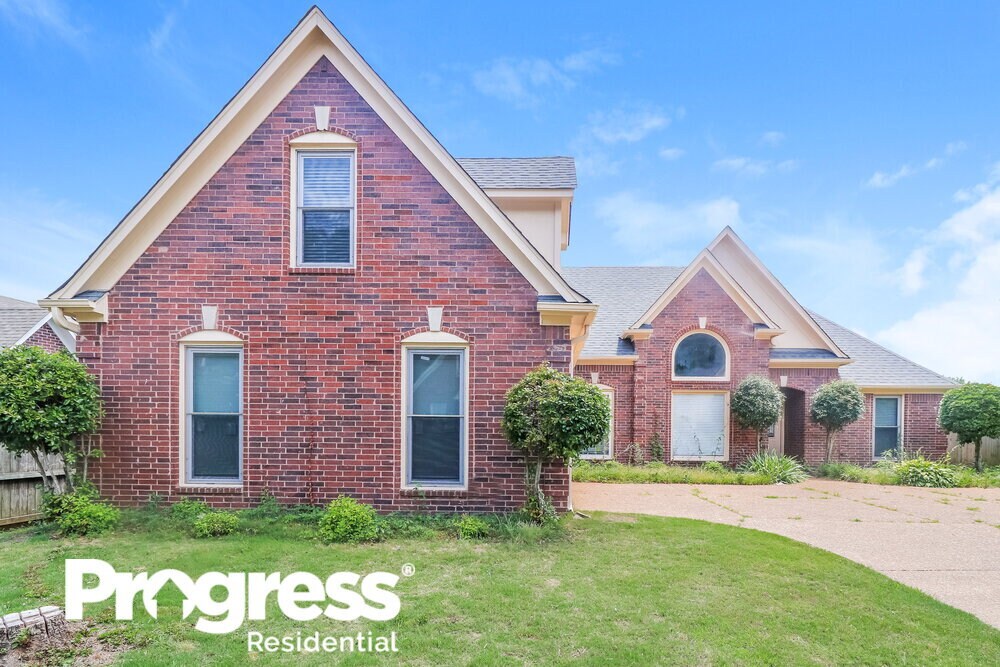 Foto principal - 9401 Starcross Ave