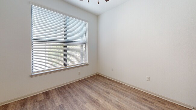 Interior Photo - Cool Springs at Frisco Bridges