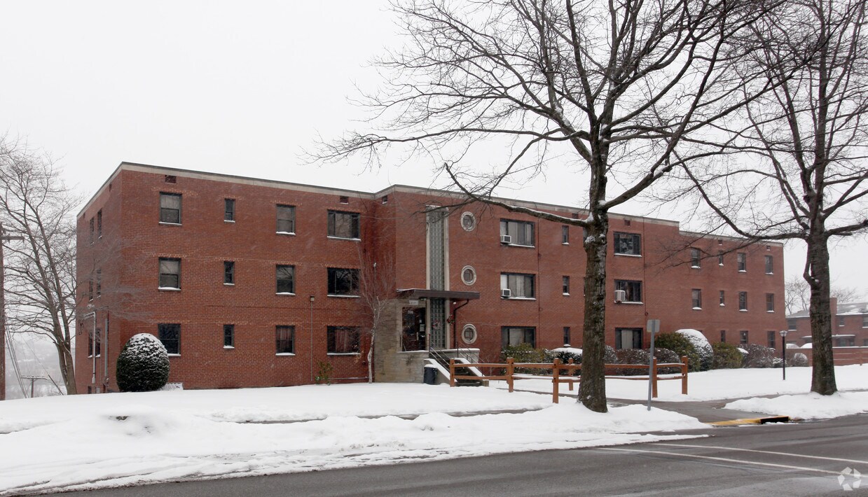 Hoodridge Manor Apartments Pittsburgh, PA
