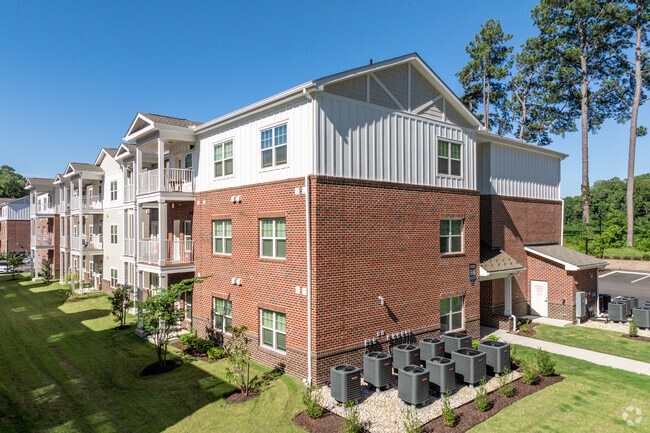 Foto del edificio - 2 Rivers Apartment Homes
