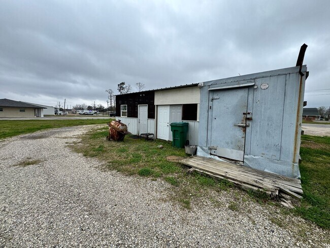 Foto del edificio - Commerical Rental