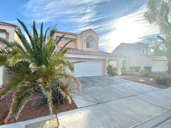 Building Photo - 8009 Dover Shores Ave