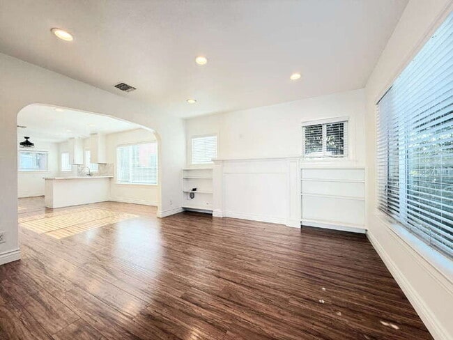 Foto del edificio - 6500 Arlington Ave