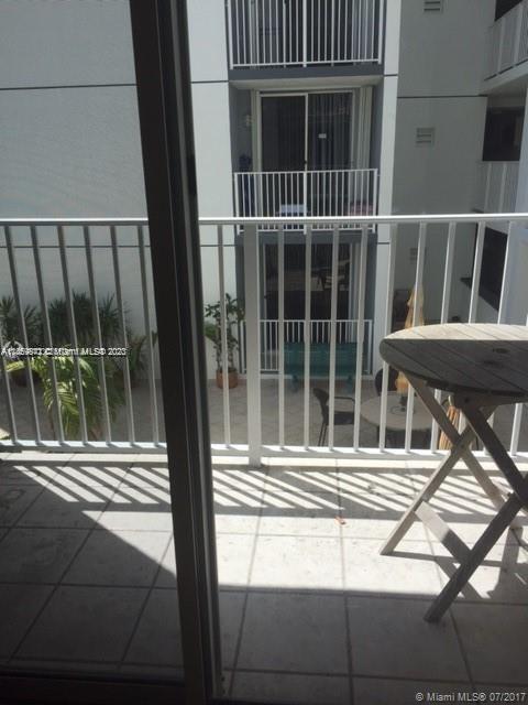 Foto del edificio - 126 SW 17th Rd