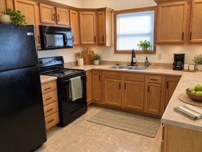 Building Photo - 1035 Laurel Tree Ct