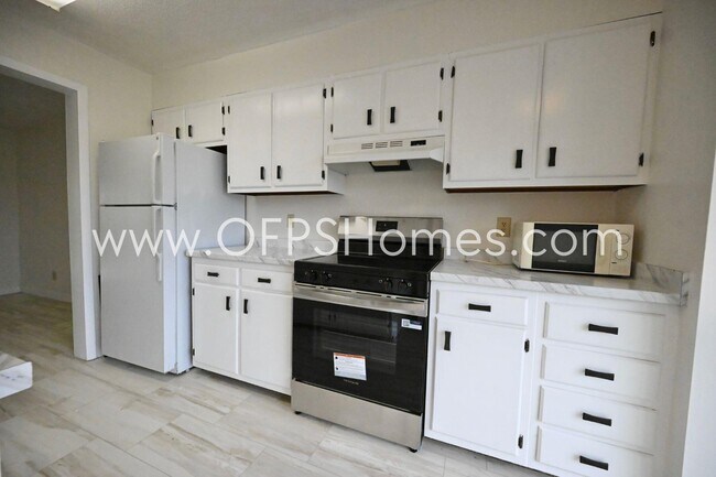 Foto del edificio - 1209 Quail Lake Blvd