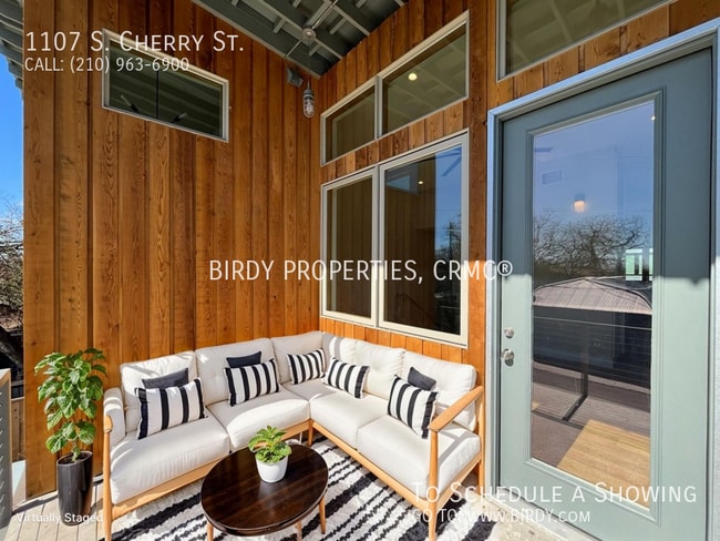 Building Photo - 1107 S Cherry St