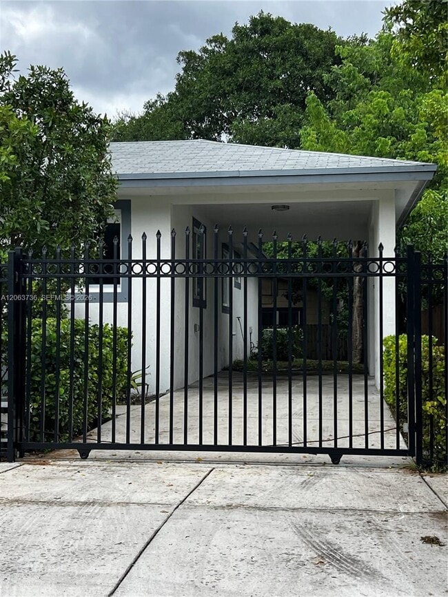Building Photo - 6301 NW 1st Pl