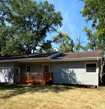 Building Photo - 403 Snyder Ave