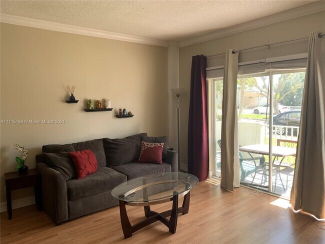 Building Photo - 1455 N Treasure Dr
