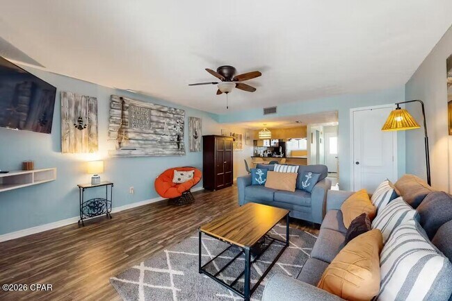 Foto del edificio - 8013 Beach Dr