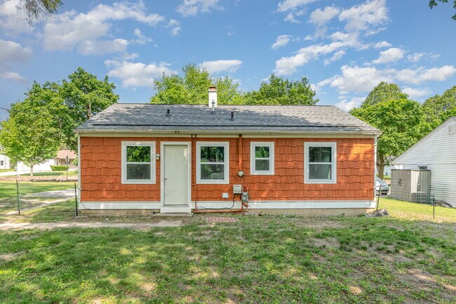 Foto del edificio - 2- Bedroom Single family home Only $1250/M...