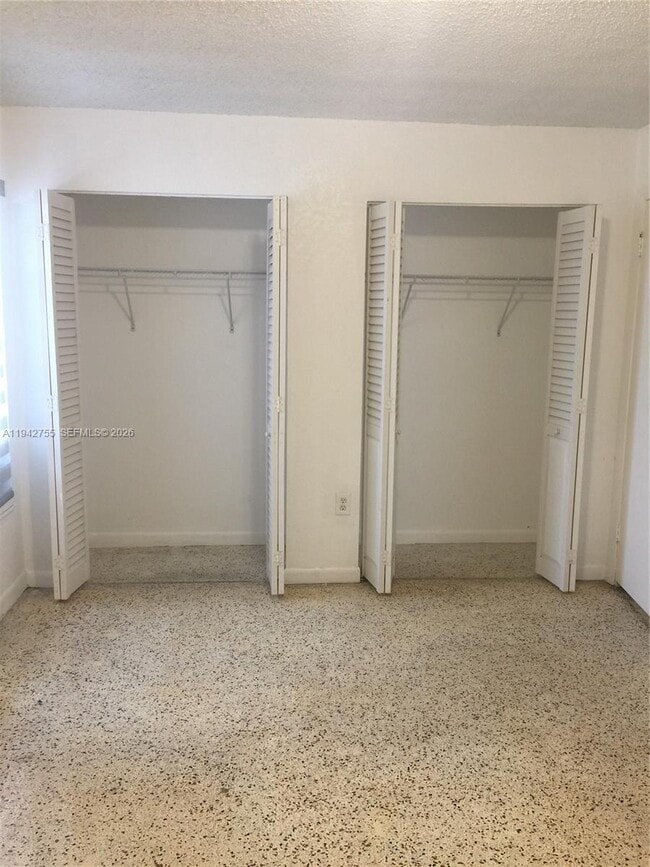 Foto del edificio - 142 SW 18th Ave