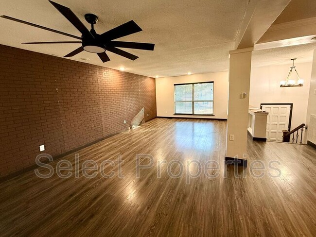 Building Photo - 1605 Dupwe Dr