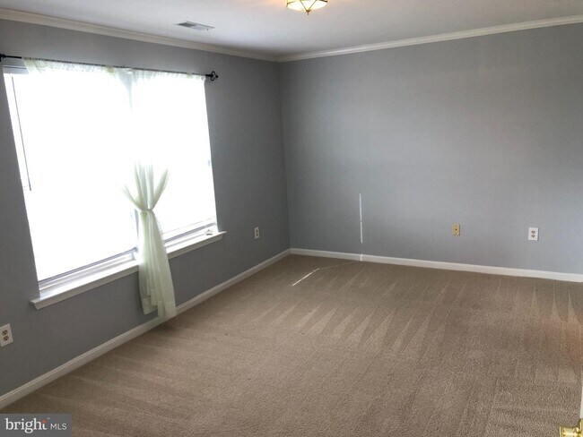 Foto del edificio - 45521 Westmeath Way