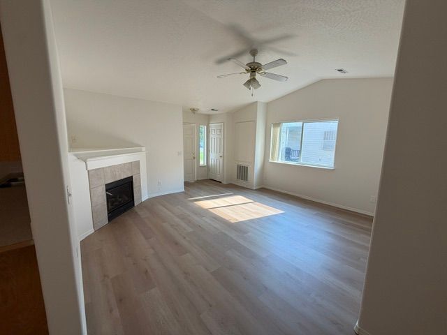Foto del edificio - 108 E Jadynn Ct