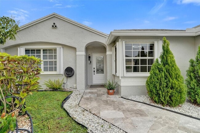 Foto del edificio - 11761 NW 12th St