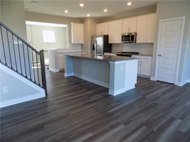 Building Photo - 912 Yorkshire Ln