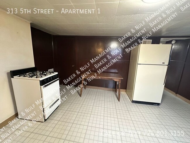 Foto del edificio - 313 5th St - Apartment 1