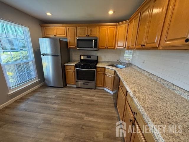Building Photo - 253 Bromley Pl