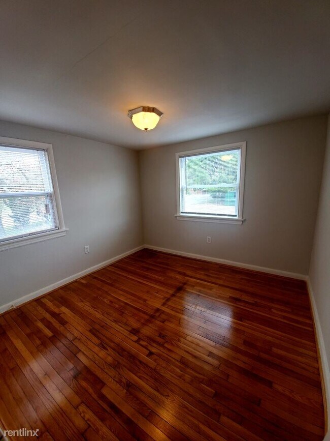 Building Photo - 2 br, 1 bath  - 5403 Remuda Dr