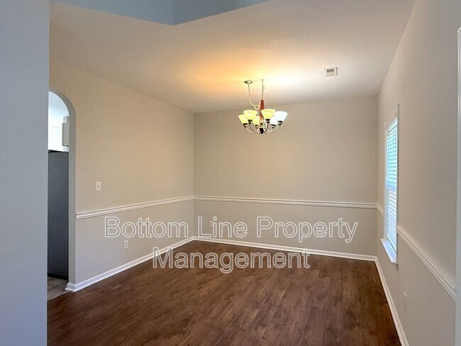 Foto del edificio - 11740 Hawick Valley Ln