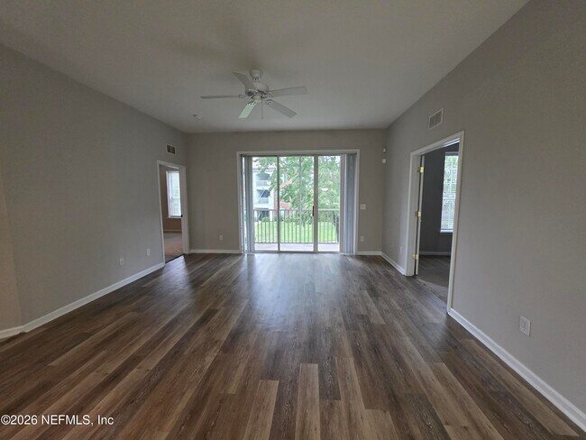 Foto del edificio - 785 Oakleaf Plantation Pkwy