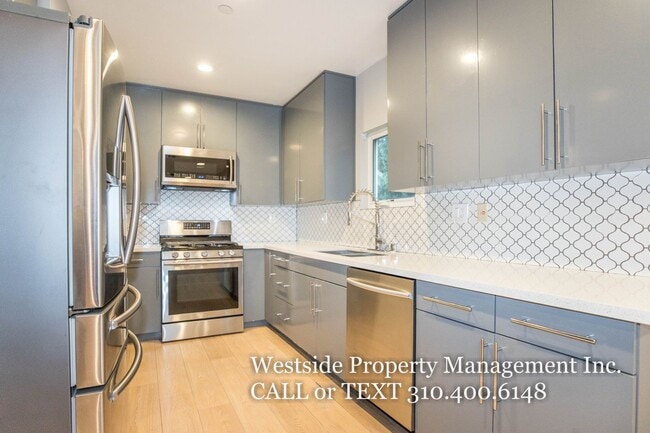 Building Photo - 6548 La Mirada Ave
