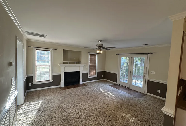 Foto del edificio - 1229 Ashmoor Ln