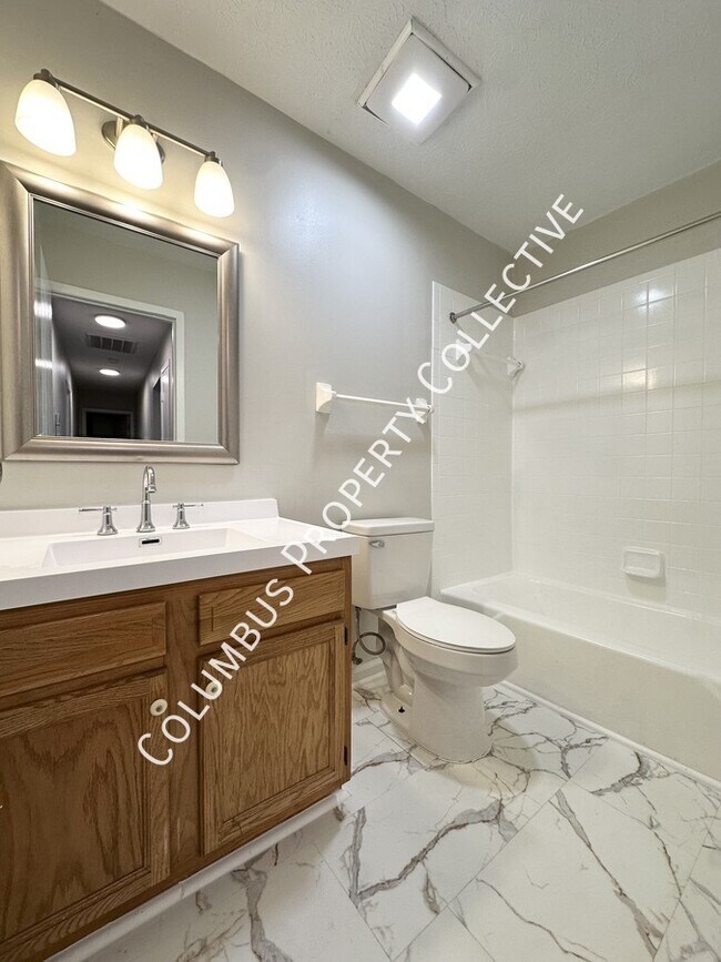 Foto del edificio - 906 S Spring Rd