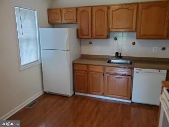 Building Photo - 7420 Ardglass Dr