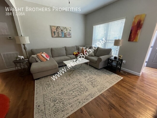 Foto del edificio - 1703 Highland Ave