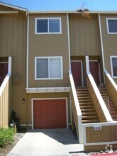 Building Photo - 4640 Kathleen Denise Ln