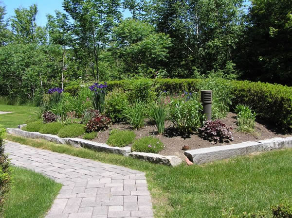 Outdoor Area - Parkwood Apartment Homes