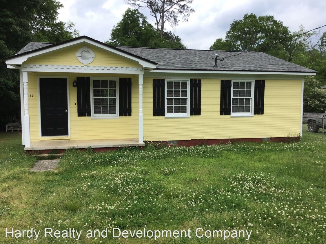 Primary Photo - 3 br, 1 bath House - 117 Linden Street