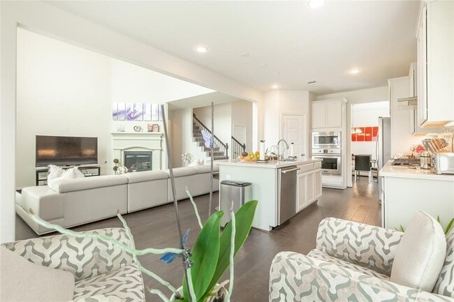 Foto del edificio - 3618 Windward Canyon Dr