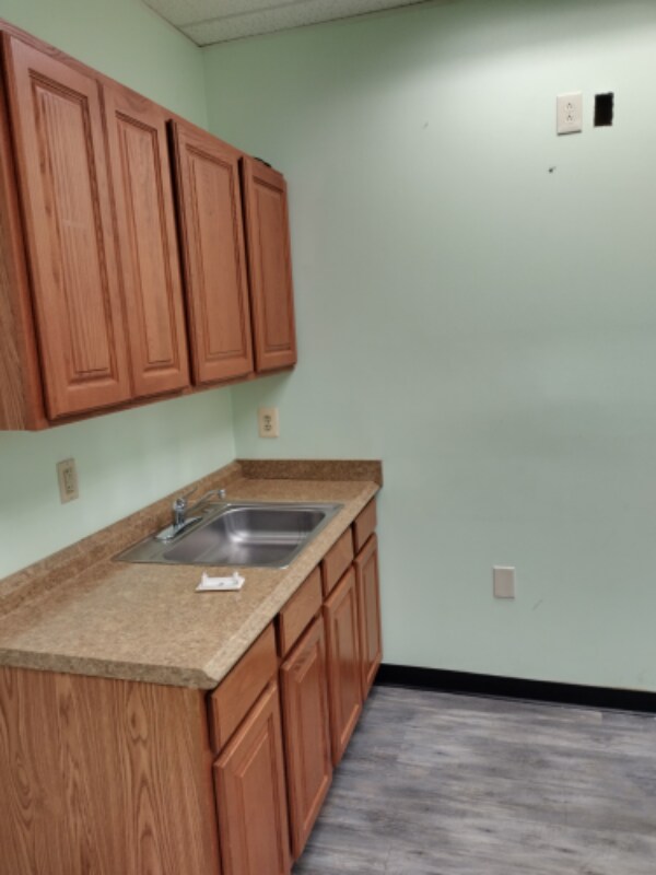 Building Photo - 5450 Reisterstown Rd