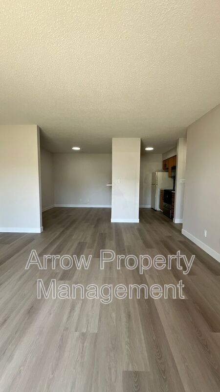 Foto del edificio - 2340 N 44th St